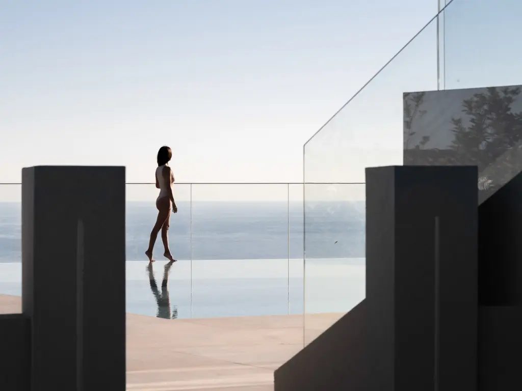 PRIVATE LUXURY VILLAS IN CRETE