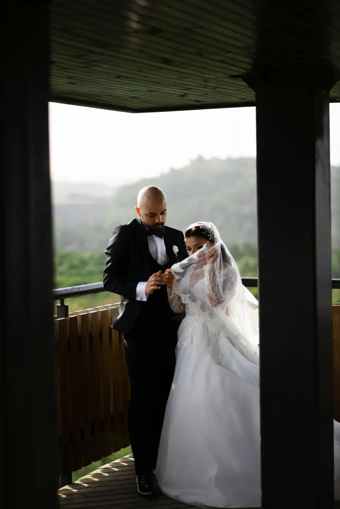 REALITY DESTINATION WEDDINGS