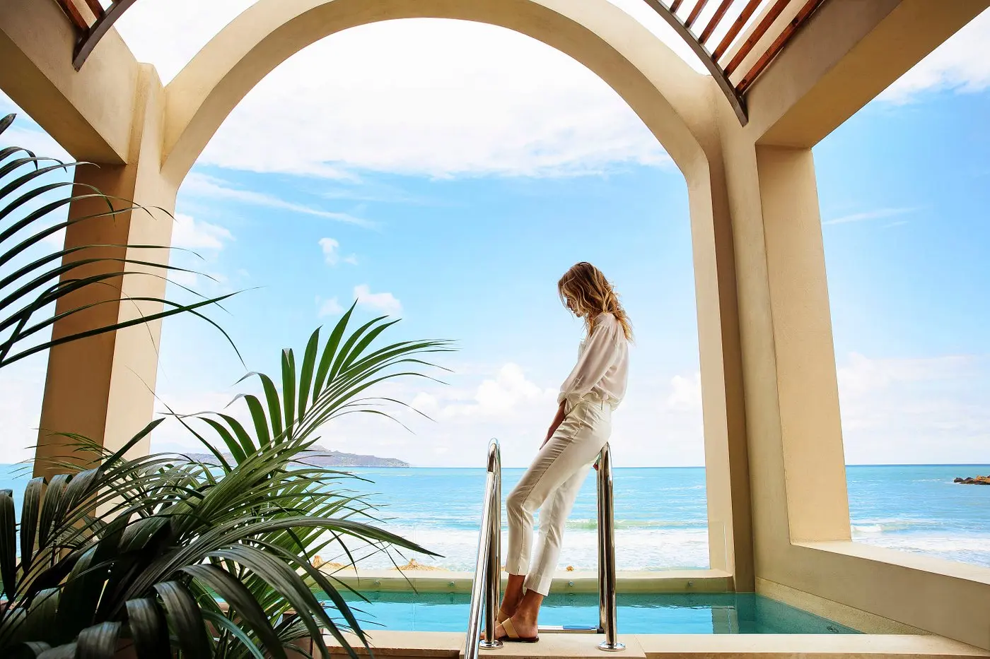 CRETE, CURATED IN EIGHT DAYS