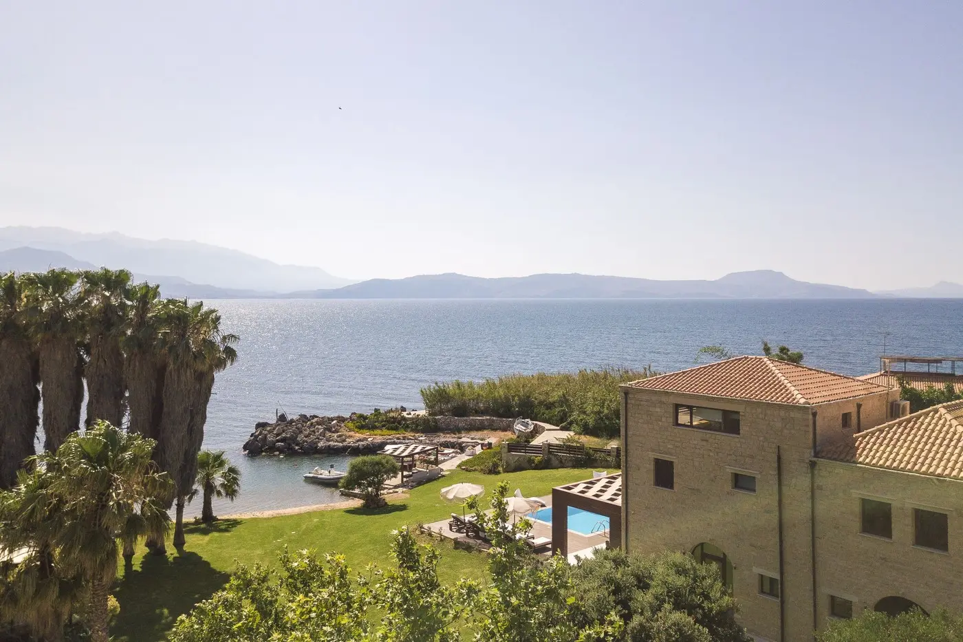 SERVICE THAT STAYS IN THE BACKGROUND